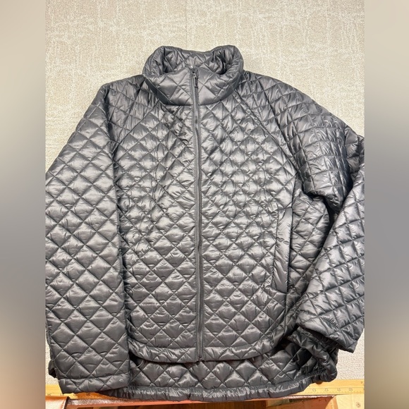 Quince Jackets & Blazers - Quince Featherless Quilted Puffer Jacket Women’s Large Black Lightweight
